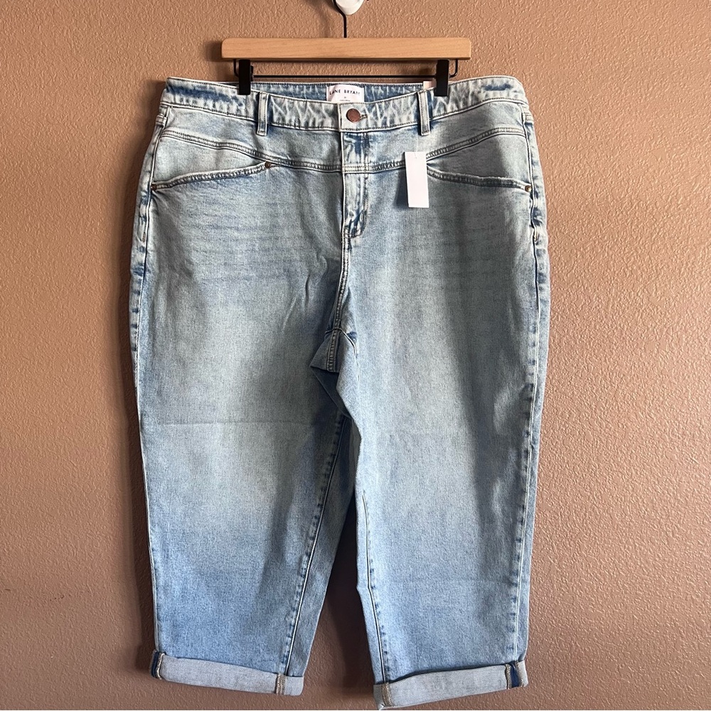 Lane Bryant Mid Rise Boyfriend Capri Jeans Size 20 NWT